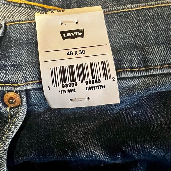 LEVI’S Men's 541 Athletic Stretch Taper Fit Jeans - 48 X 30 - $79.50 Retail - Picture 2 of 12